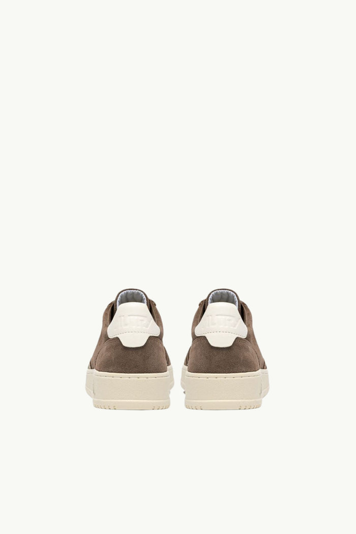  Autry Medalist Low Man Finish Suede Marrone - 3