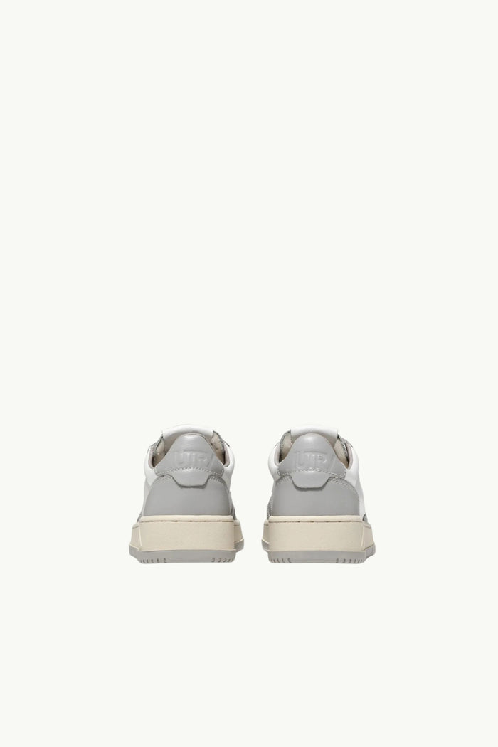  Autry Sneakers Medalist Low Man Leat Leat Grigio - 3