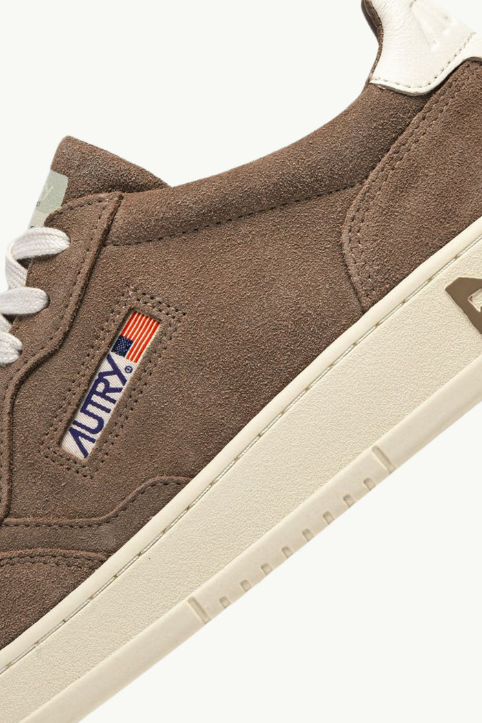  Autry Medalist Low Man Finish Suede Marrone - 6