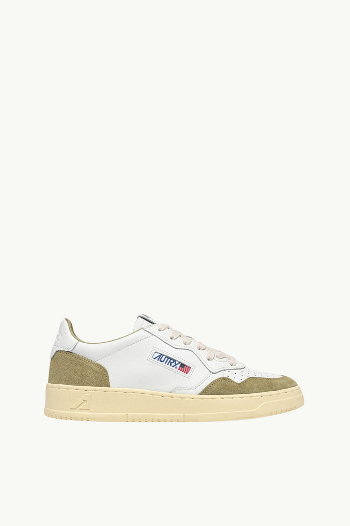Medalist Low Wom Leat Suede Donna Autry