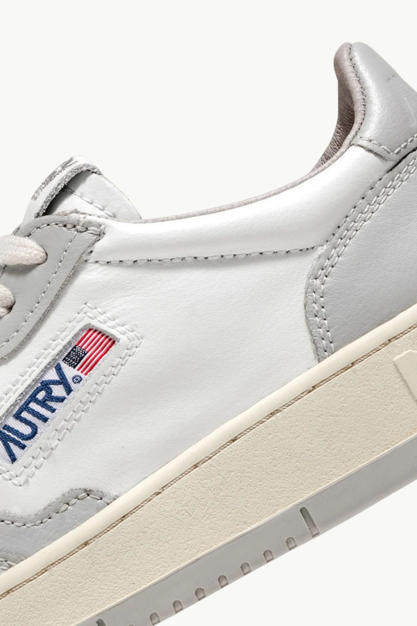  Autry Sneakers Medalist Low Man Leat Leat Grigio - 6