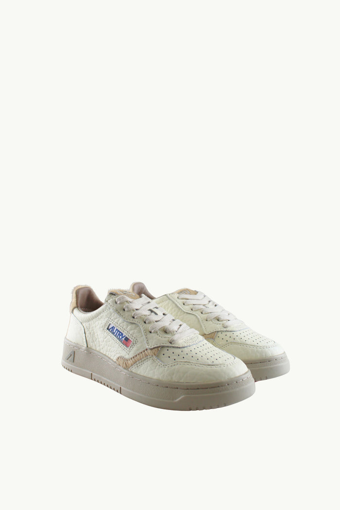  Autry Medalist Low Wom Nabuk Eleph Suede Bianco - 2